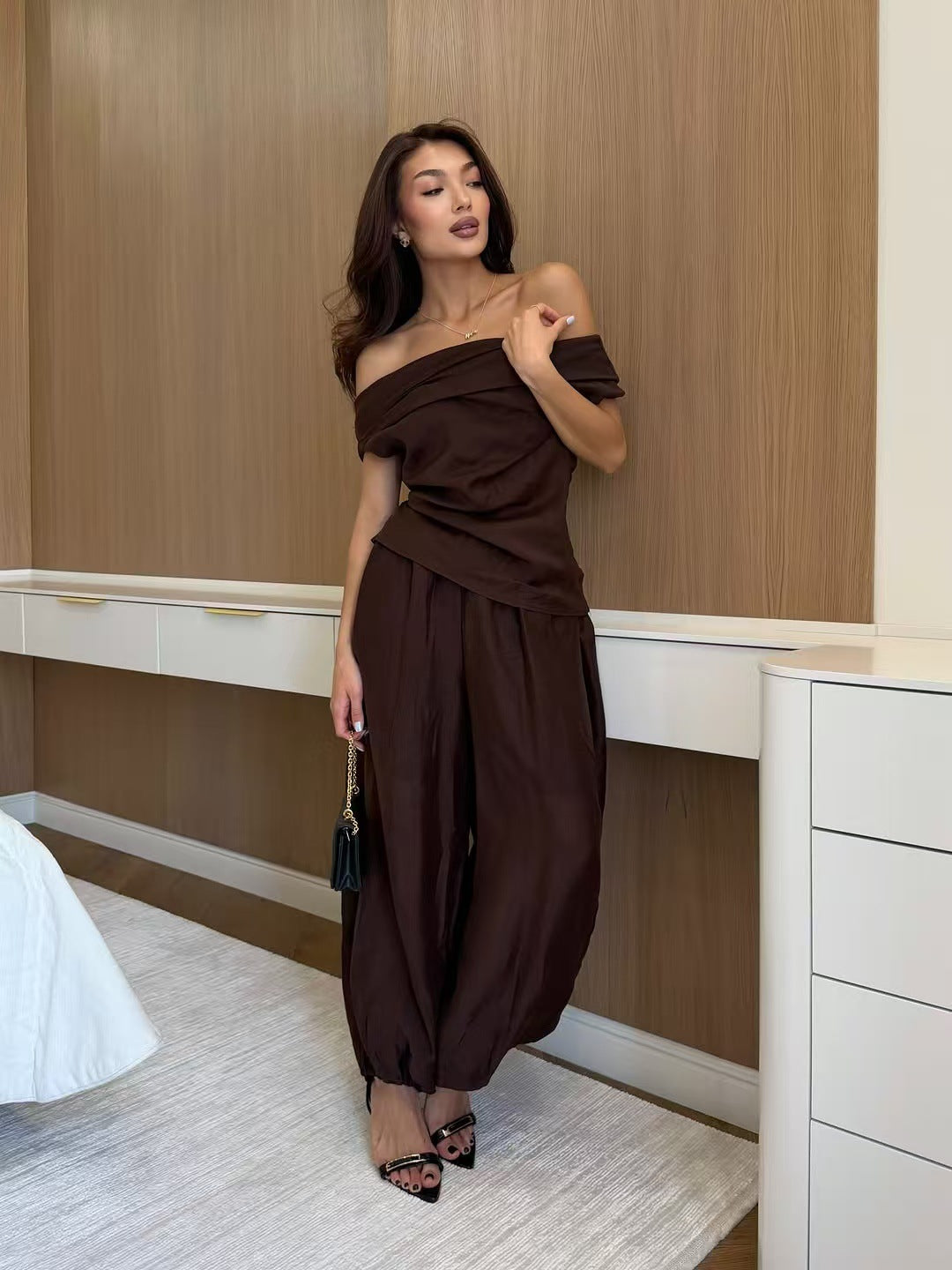 Womens Off-Shoulder Top and Lantern Pants Set