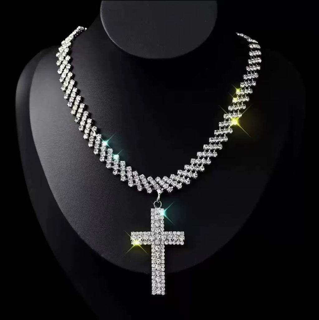 Diamond Pendant Cross Necklace Choker