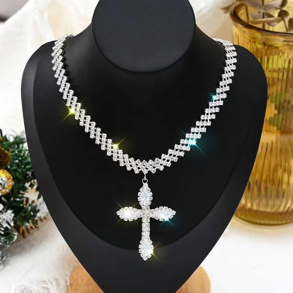 Diamond Pendant Cross Necklace Choker